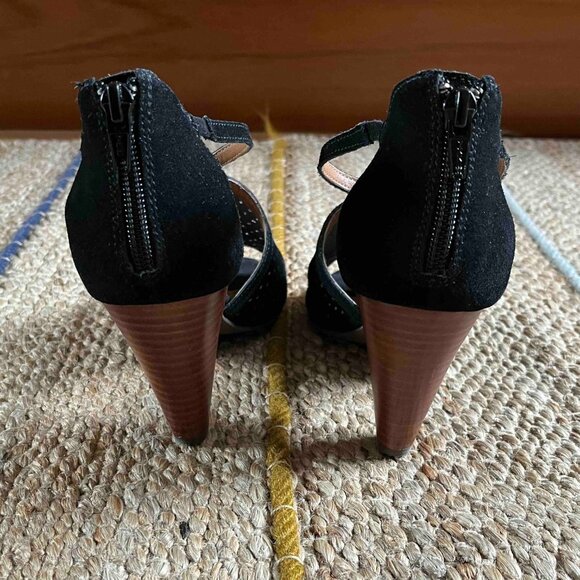 Seychelles Open Toe Black suede heels Size 8 - Picture 2 of 4